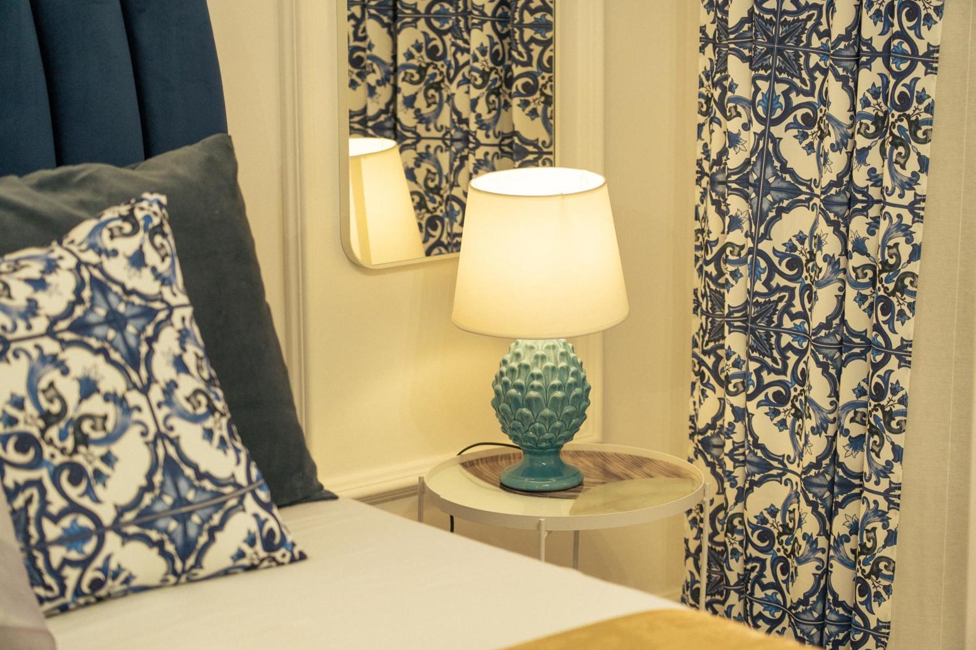 Johnny'S Suites Taormina Beach Bay Eksteriør bilde