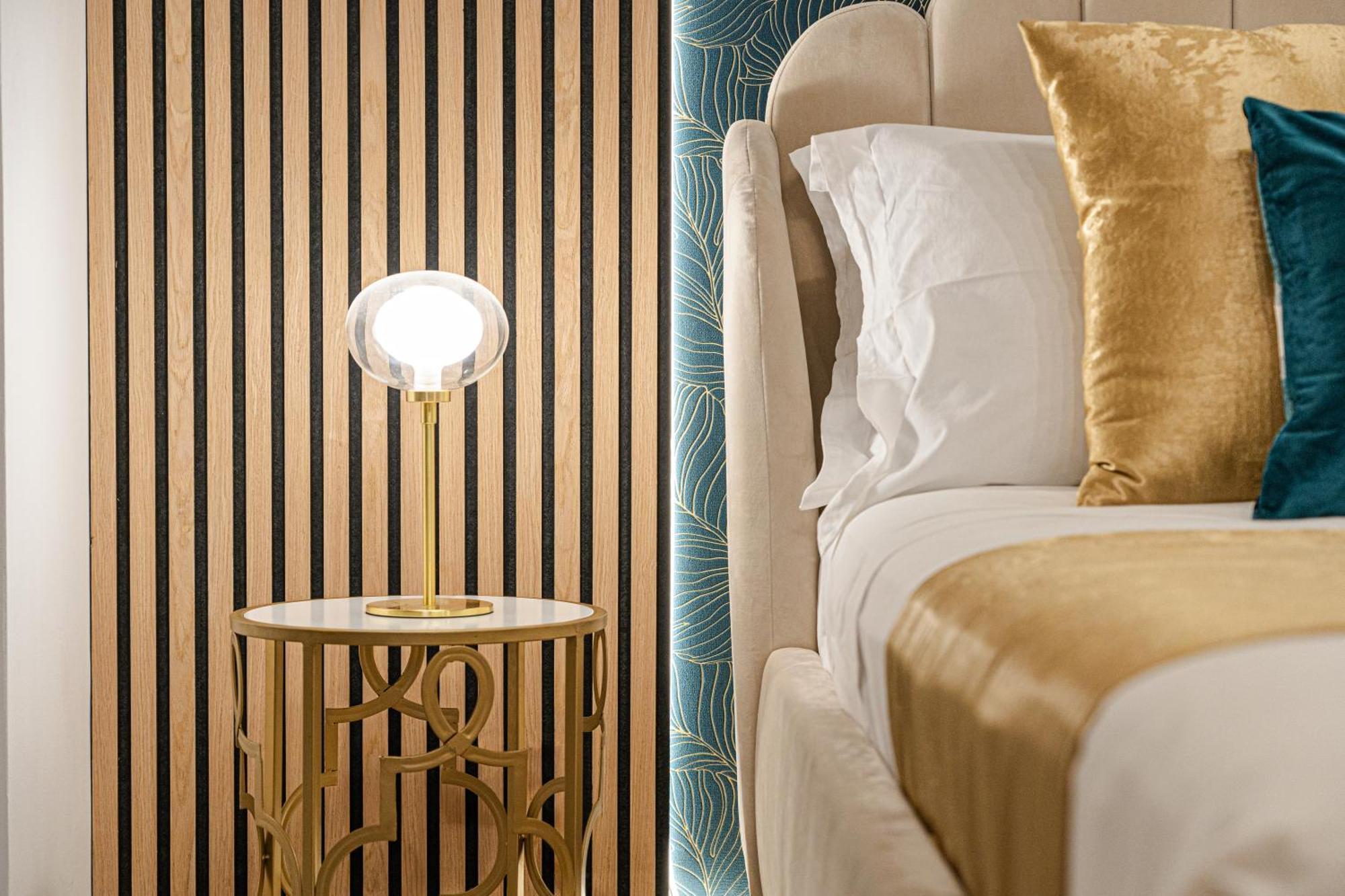 Johnny'S Suites Taormina Beach Bay Eksteriør bilde